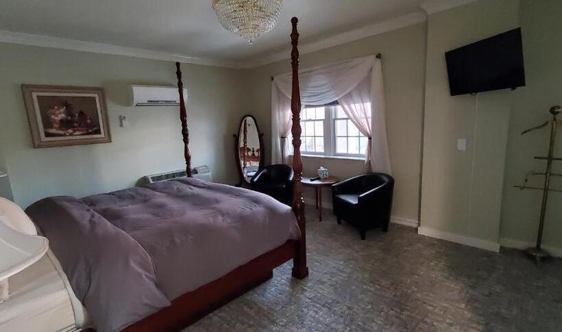 Номер Deluxe, Lowell Inn