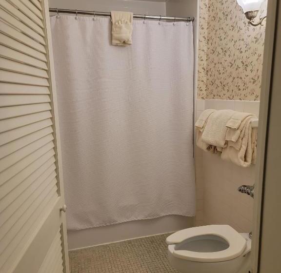 Номер Deluxe Кровать Кинг, Lowell Inn