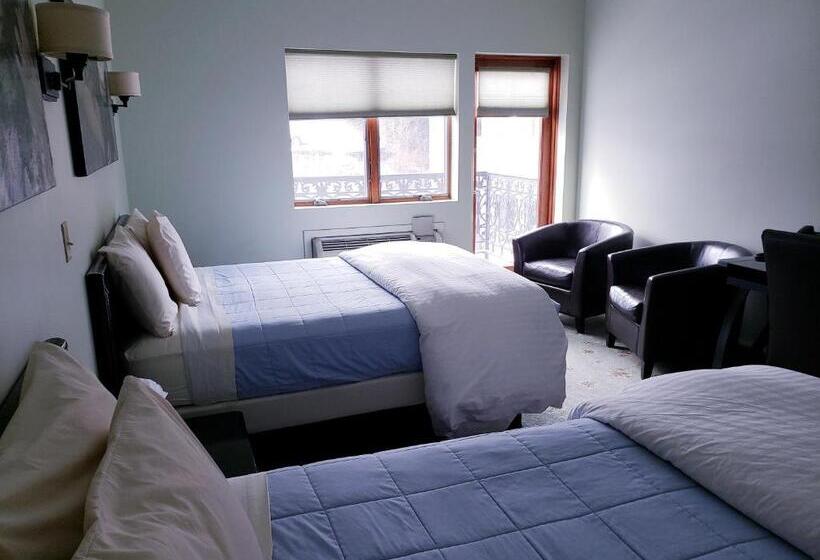 Четырехместный Номер Deluxe, Lowell Inn