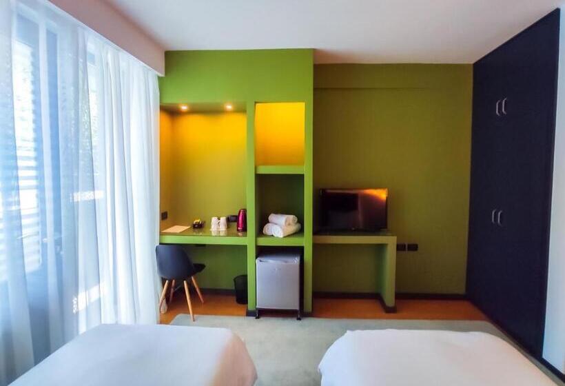 标准间, Dim S Hotel & Restaurant