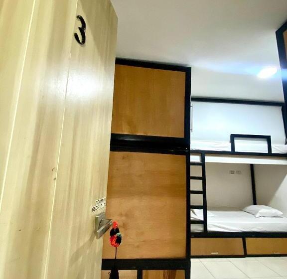 패밀리 룸, Nueve Uno Hostel