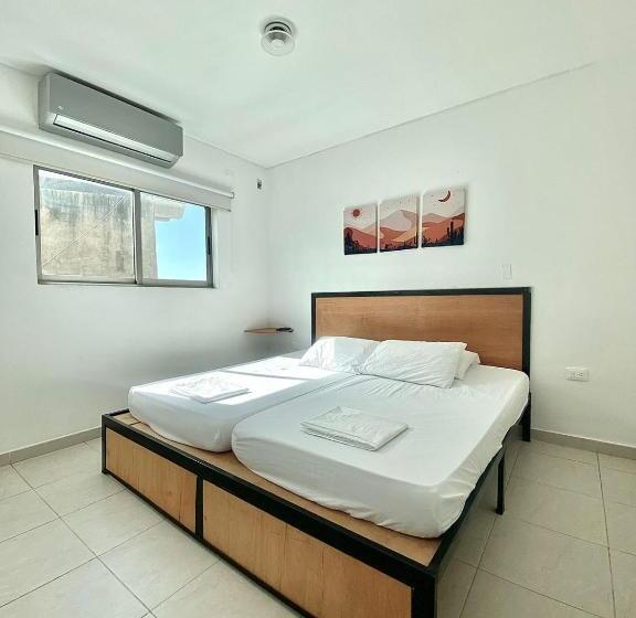 스위트, Nueve Uno Hostel