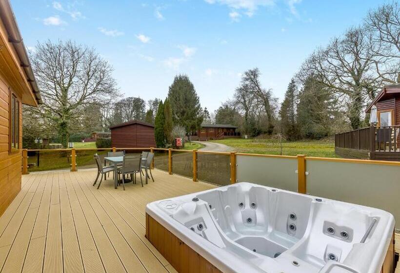Дом 3 Спальни, Ruby Country Lodges
