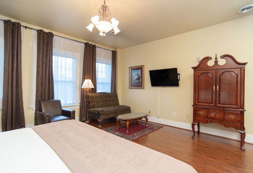 Quarto Deluxe, Marqueen