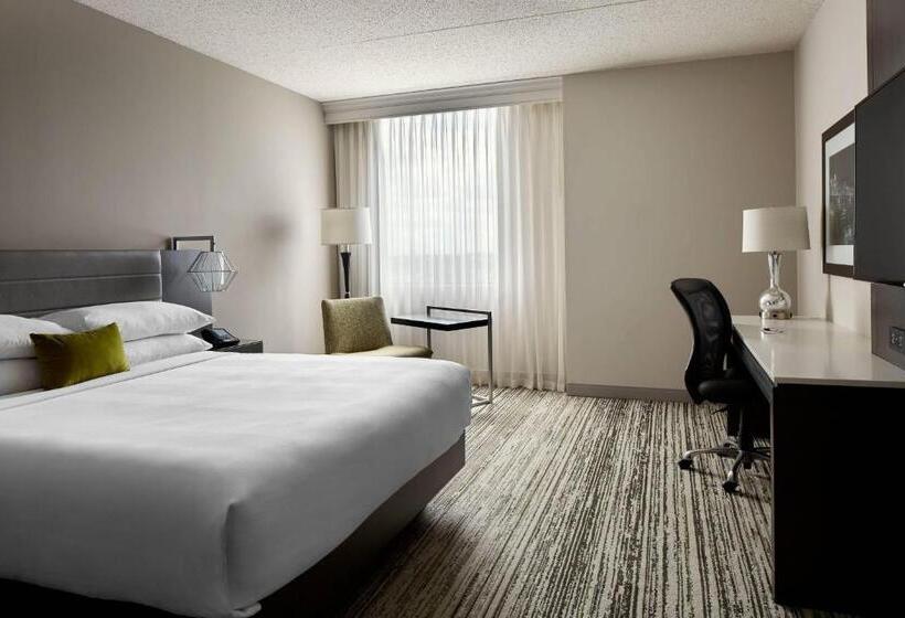 Стандартный Номер Кровать Кинг, Marriott Cincinnati Northeast