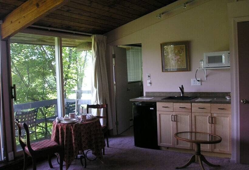 Romantic Room, Berkshire Mountain House