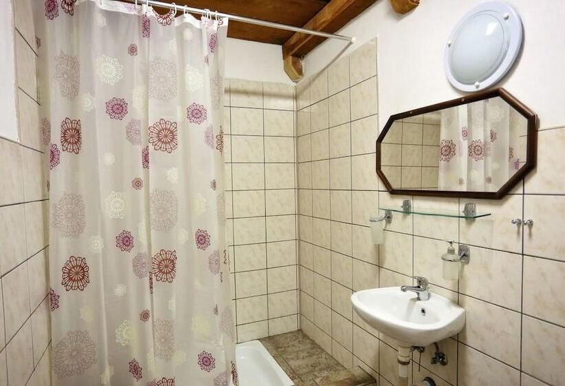 Номер Стандарт, Penzion šatovské Lípy