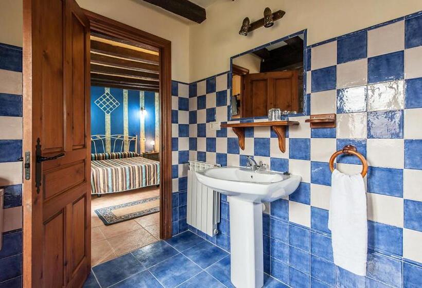 Номен Superior с Гидромассажем, Posada Rural Sierra De Ibio