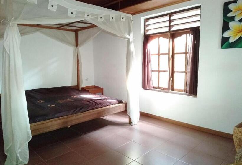 اتاق سوپریور, Bagus Bay Homestay