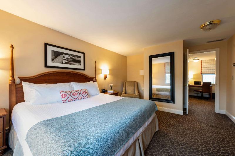 سوئیت با تخت بزرگ, Port Inn And Suites Portsmouth, Ascend Hotel Collection