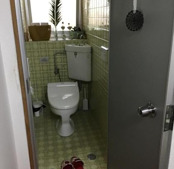 Номер Стандарт Совместная Ванная, Kami House