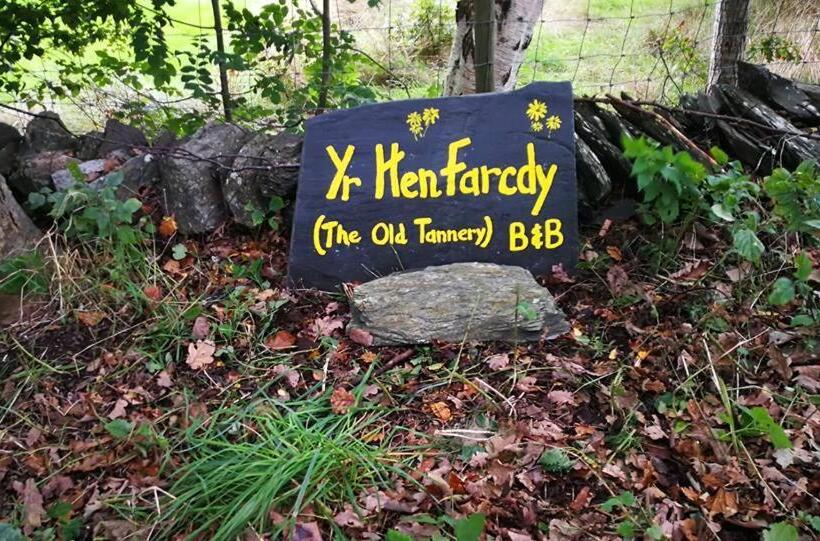 Люкс 2 Спальни, Yr Hen Farcdy