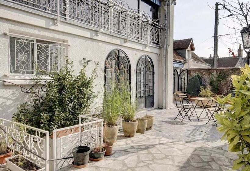 سوییت خانوادگی, Les Chambres Lune