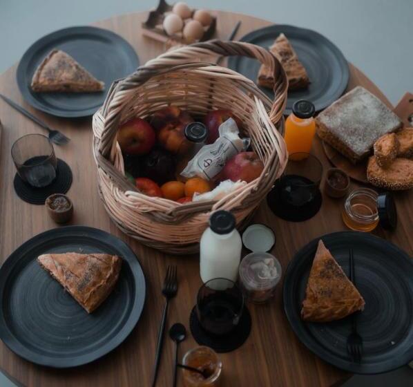 سوییت با چشم‌انداز استخر, Sofos Suites Mykonos