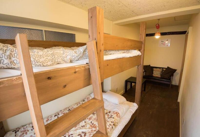 Номер Стандарт Совместная Ванная, Hostel Q