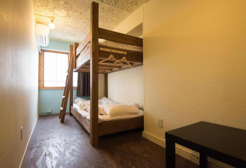 Номер Стандарт Совместная Ванная, Hostel Q