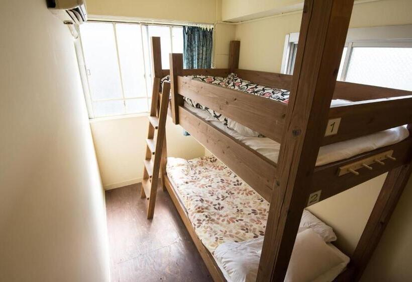 Номер Стандарт Четырехместный Совместный Санузел, Hostel Q