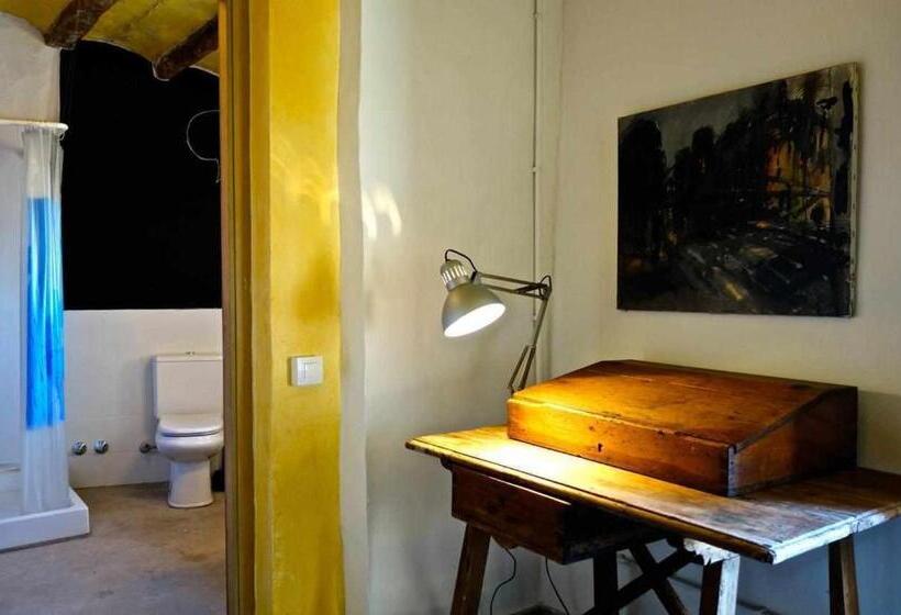اتاق لوکس, Rural Hd Riudebitlles Art I Allotjament