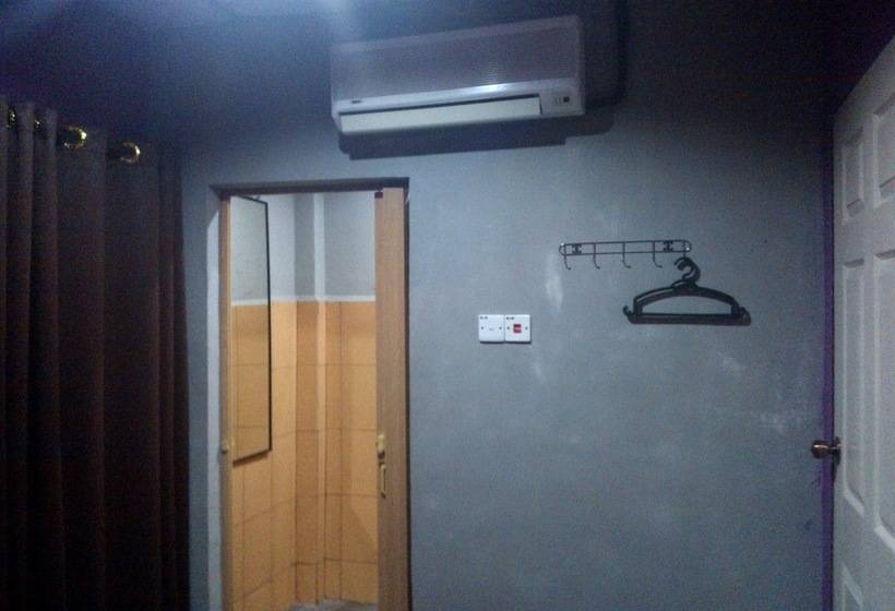 Трехместный Номер Superior, Hijrah Hotel Alor Setar