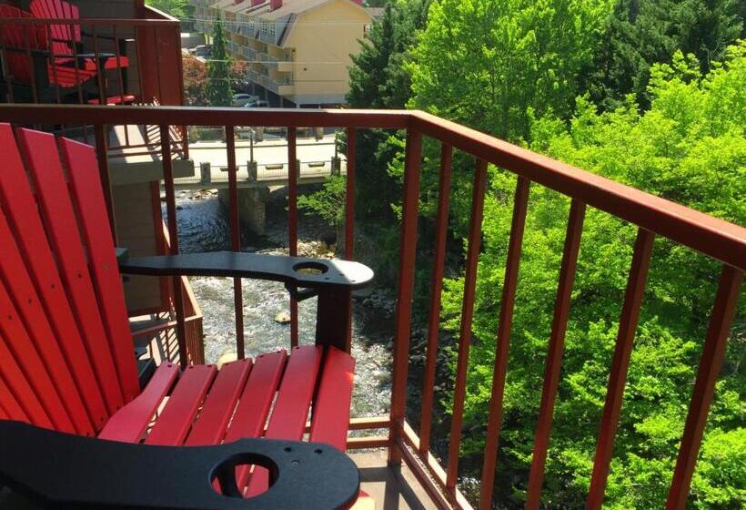 غرفة قياسية سرير كينج, Baymont By Wyndham Gatlinburg On The River