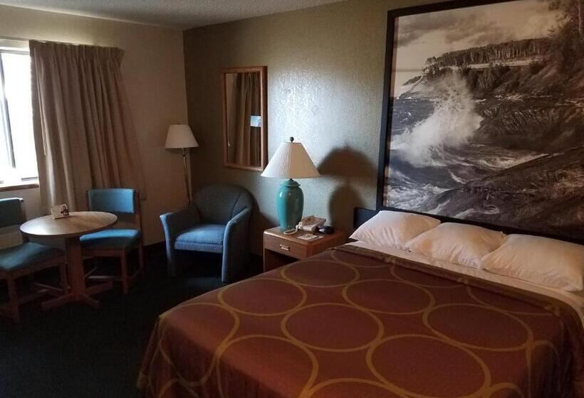 Номер Deluxe, Super 8 By Wyndham Houghton Lake