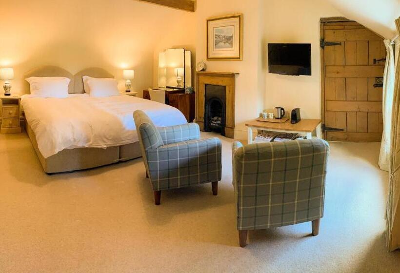 اتاق لوکس با چشم‌انداز باغ, Hollies Farm B&b