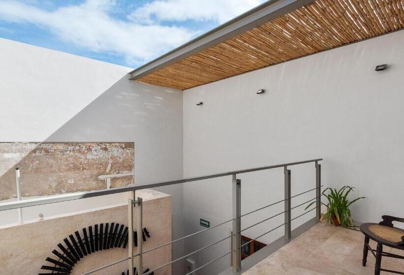 اتاق لوکس با بالکن, Villa Orquidea Boutique