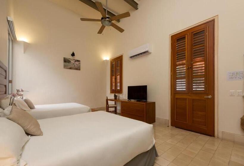 اتاق لوکس چهار تخته, Villa Orquidea Boutique