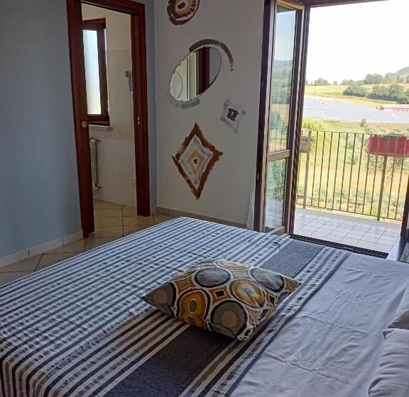 Номер Стандарт с Балконом, Il Faggio 17 B&b