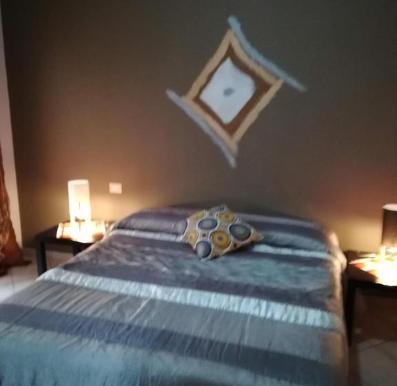 Номер Стандарт с Балконом, Il Faggio 17 B&b