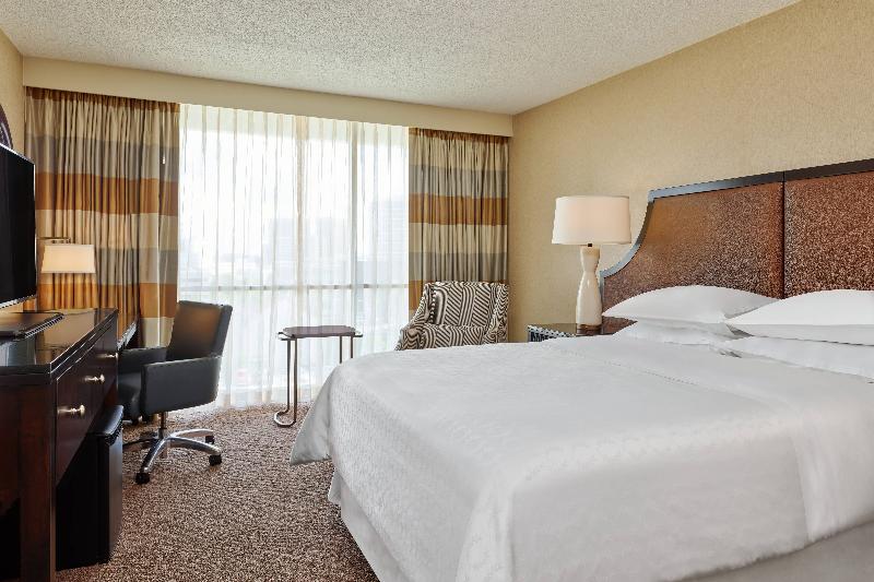 Quarto Estandar para Deficientes Físicos, Courtland Grand Hotel, Trademark Collection By Wyndham Former Sheraton Atlanta