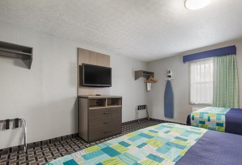 Люкс Повышенной Комфортности, Knights Inn And Suites Salem