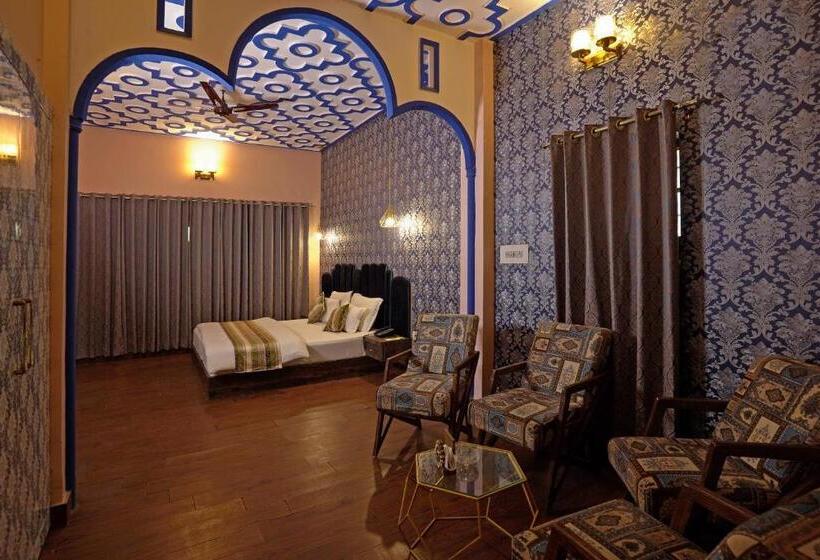 Трежместный Номер Economy, Spot On Nanki Palace