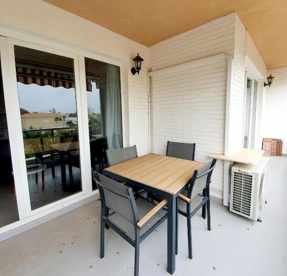 Апартаменты 1 Спальня с Балконом, Front Line           Primera Línea           Apartments In Playa Flamenca