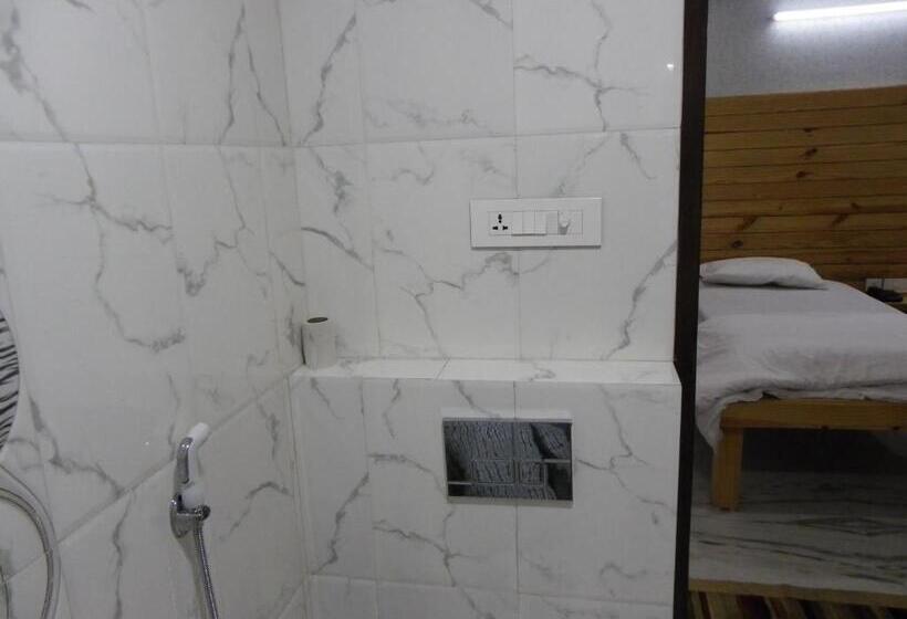 标准间, The Lodge B&b