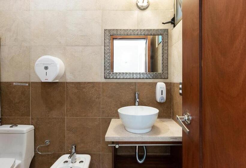 سوییت, Capital O Hotel Vitale