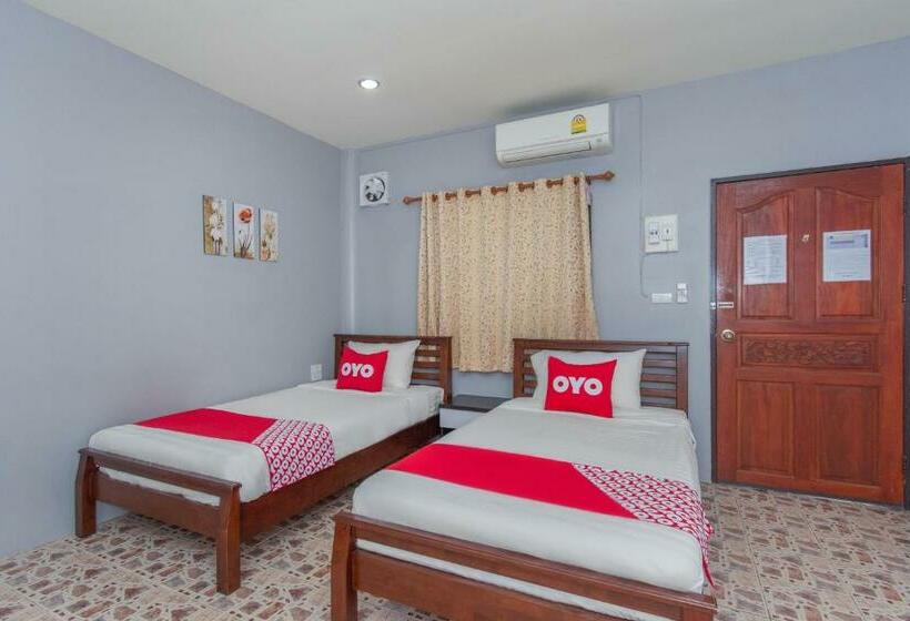 Номер Superior, Oyo At Night Pranburi