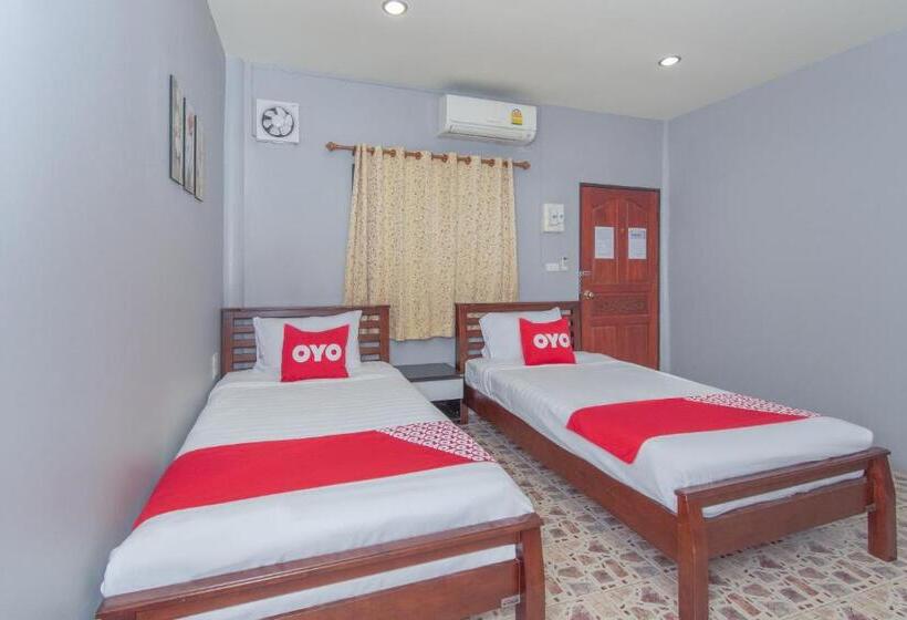 Номер Superior, Oyo At Night Pranburi