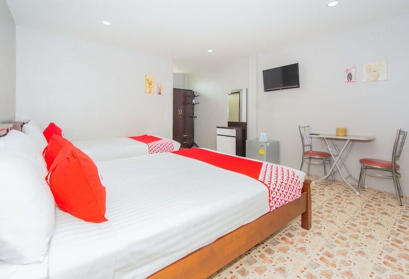 Трехместный Номер Deluxe, Oyo At Night Pranburi