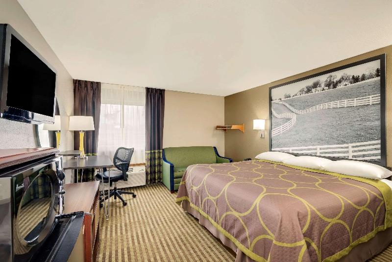 اتاق استاندارد با تخت بزرگ, Super 8 By Wyndham Lexington Hamburg Area