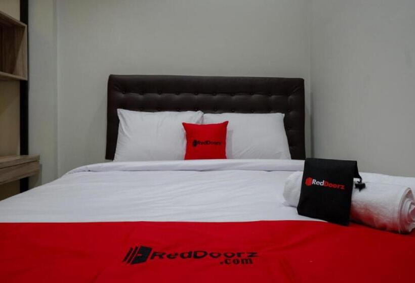 Номер Стандарт, Reddoorz @ Jalan Kartini Semarang