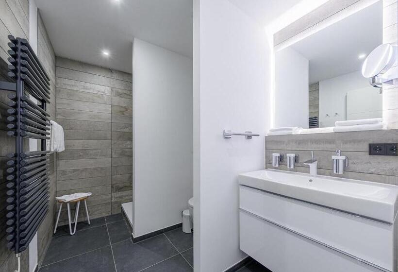 Апартаменты 2 Спальни с Террасой, Apartmentanlage Zwei Wasser  Strandhaus