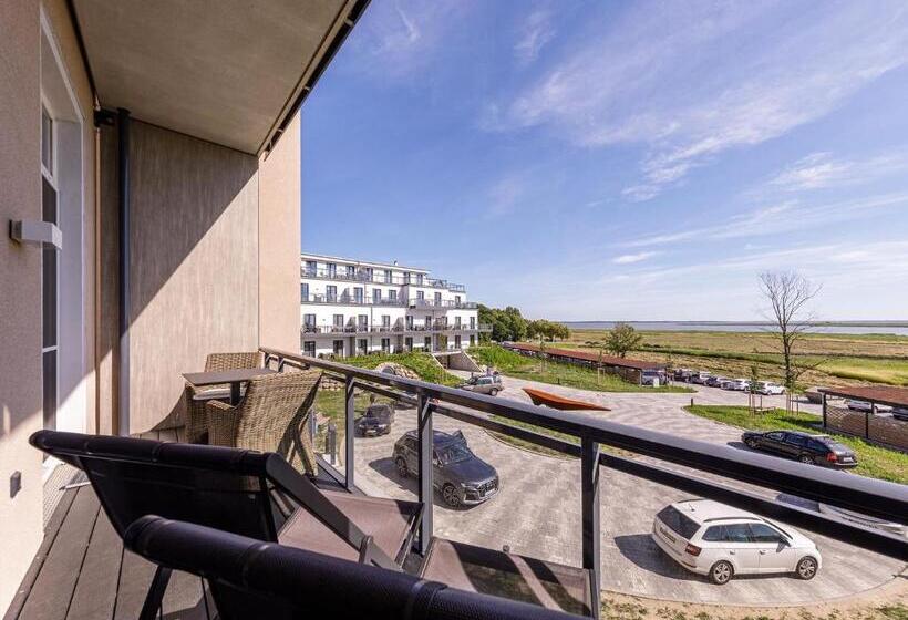 Апартаменты 2 Спальни с Балконом, Apartmentanlage Zwei Wasser  Strandhaus