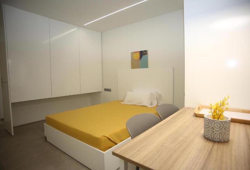 Студио Стандарт с Балконом, Iberflat Apartamentos Los Pinos