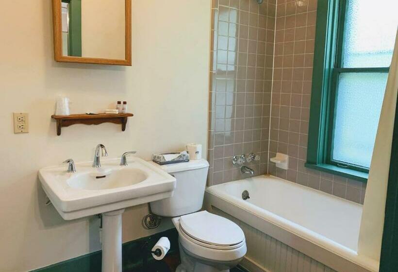 Номер Стандарт, Gordon Beach Inn