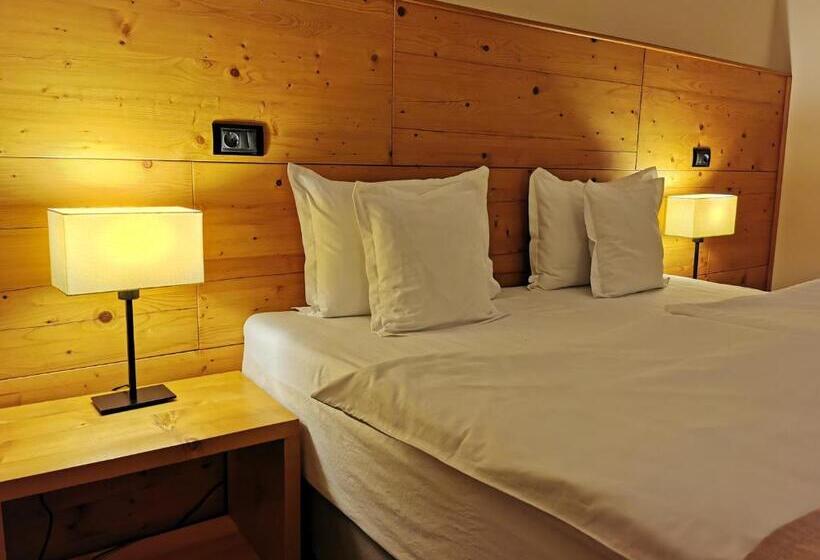 اتاق استاندارد, Monte Cervo Bio Hotel & Spa