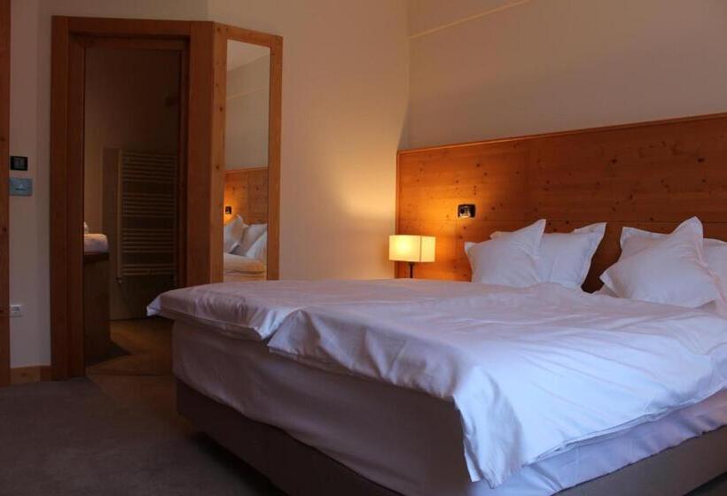 اتاق استاندارد, Monte Cervo Bio Hotel & Spa