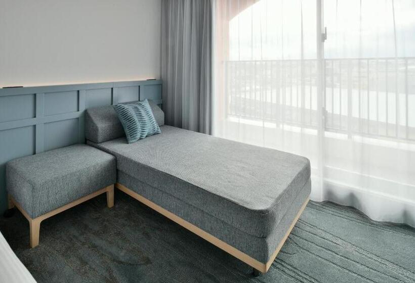디럭스 4인 룸, Lequ Okinawa Chatan Spa ＆ Resort