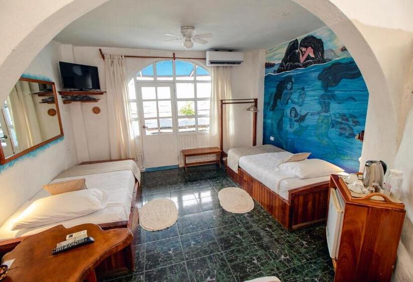 Четырехместный Номер Стандарт Вид на Море, Casa Blanca