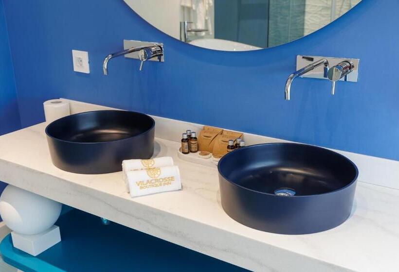اتاق لوکس با تخت بزرگ, Vilacrosse Boutique Inn